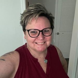 Meet your Posher, Chrissy